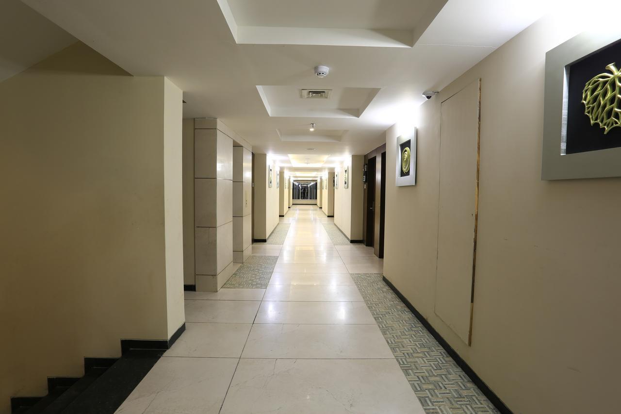 Nandan Kanan Hotel & Resort Sipra Exteriör bild